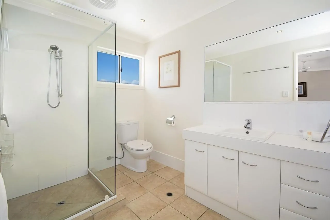 15 Mossman Court Noosa Soundヴィラ 別荘